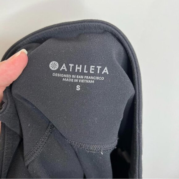 Athleta Womens Size Small Elation Capri Tight Leggings Black Mid Rise Yoga Crop - Picture 8 of 12